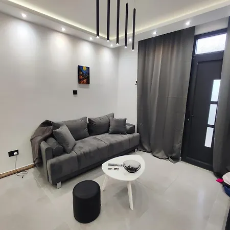 Zeus Διαμέρισμα Βελιγράδι